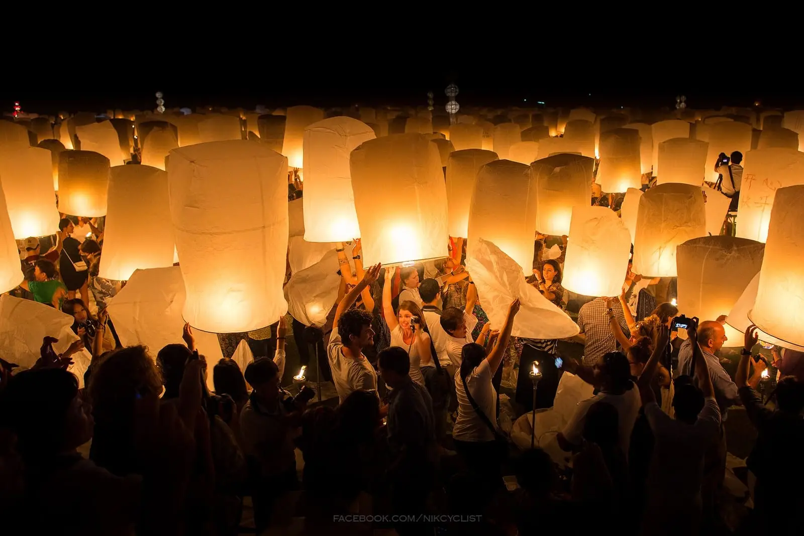 Yi Peng lantern festival in Chiang Mai